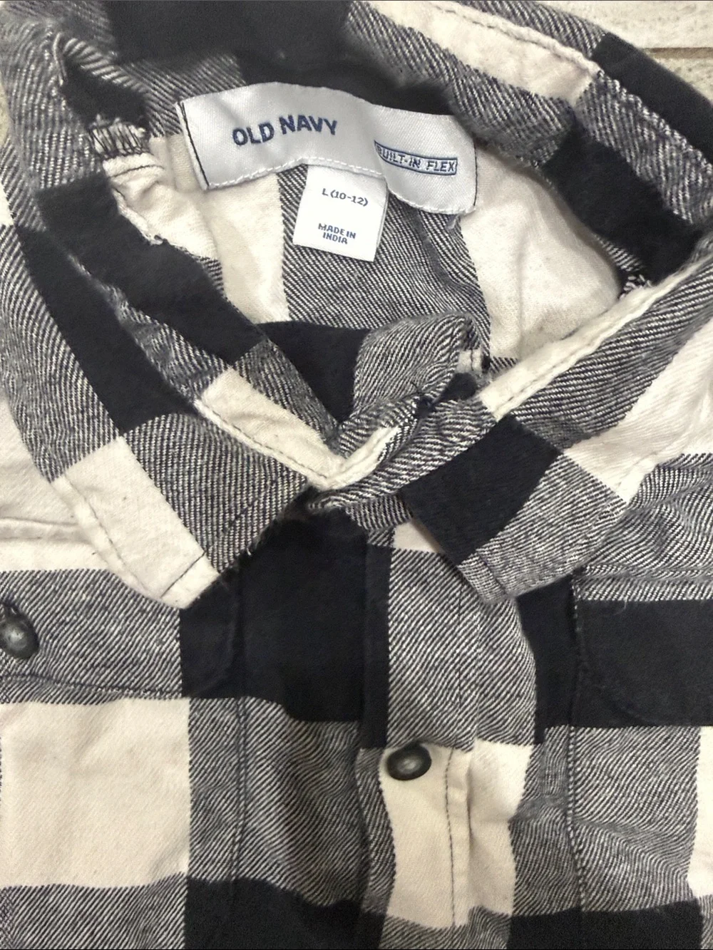 Old Navy Black and White Buffalo Plaid Button-Down Shirt